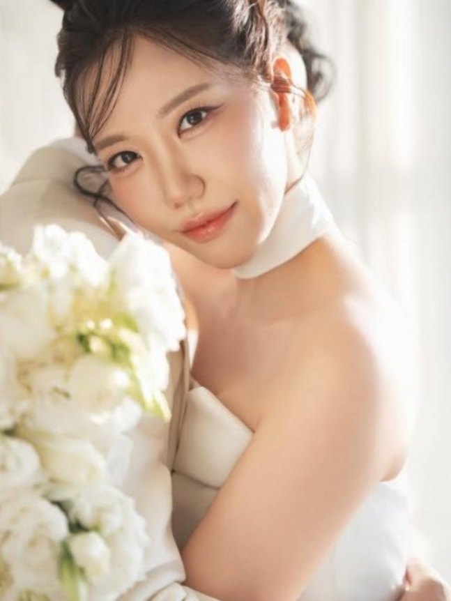 '미스트롯4' 김희진, 2월 결혼 발표 "늘 곁에서 지켜준 사람"[셀럽샷]