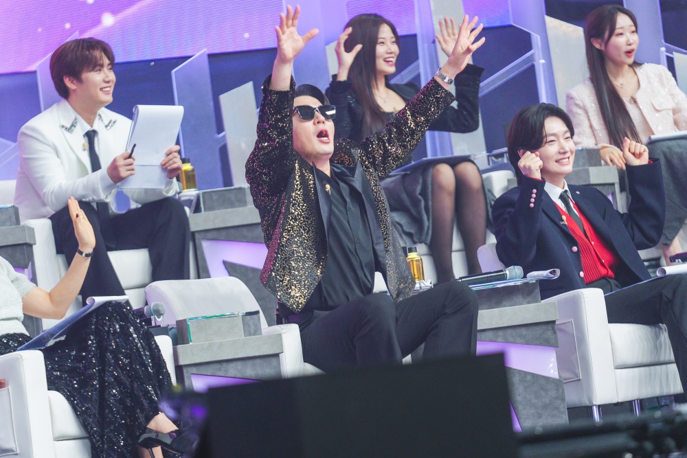 "미쳤어" 레전드 무대 탄생! '미스트롯4' 강력 우승 후보는?