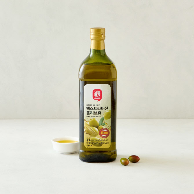 롯데마트, ‘1리터 9990원’ 올리브유 PB 출시
