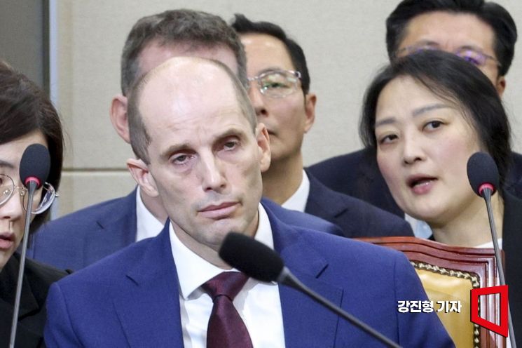 과방위, '쿠팡' 김범석·로저스 등 7인 고발…"국회증언감정법 위반"