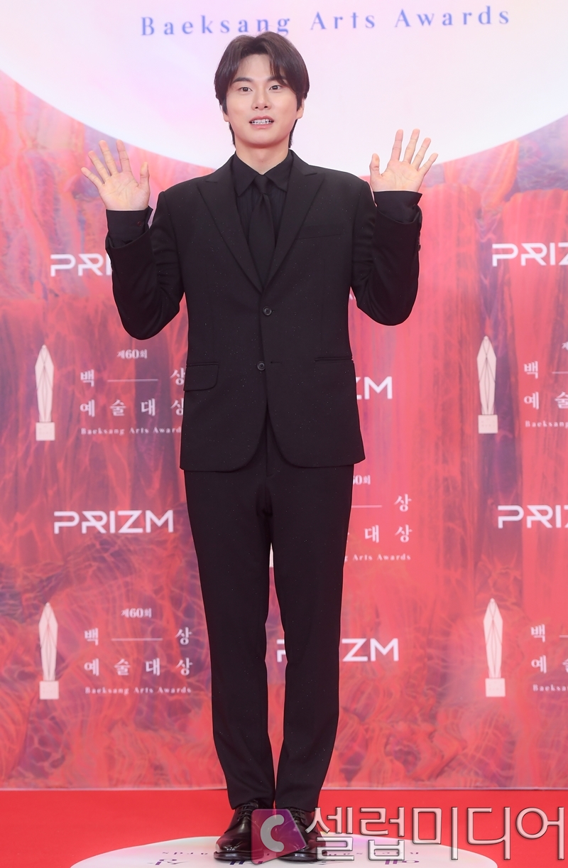 "점점 수위 높아져" 이이경 사생활 폭로자, 카톡 캡처 추가 공개[셀럽이슈]