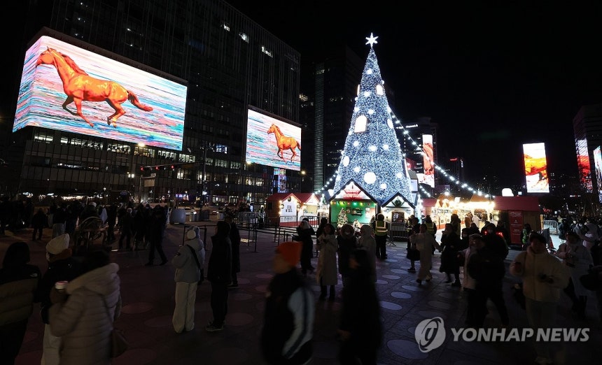 '붉은 말'의 해, 병오년 새해가 왔다!
