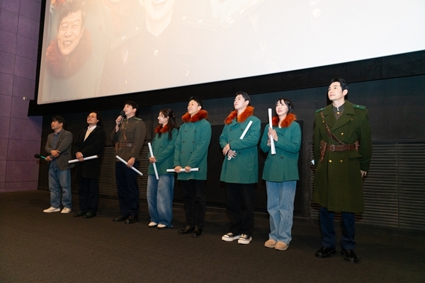 '신의 악단' 개봉 첫날 무대인사 성료…N차 열풍 예고