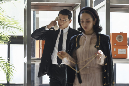 '메이드 인 코리아' 3화 공개일 D-day…등장인물 조여정 등판