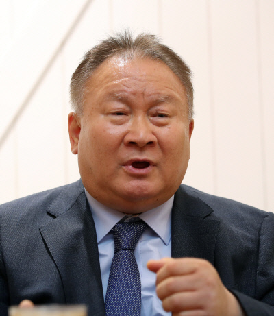 2025 우리 곁을 떠난 사람들…그들이 걸은 길, 남은 자들의 앞길을 비추다[송년기획]