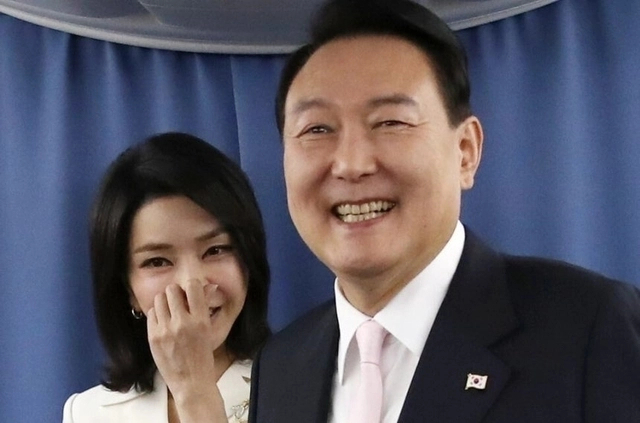 영부인은 처벌 대상 아니다? 특검이 지적한 현행법 한계