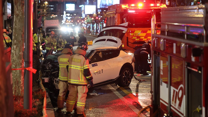경찰, '15명 사상' 종각역 70대 택시기사 긴급체포‥약물 양성 반응