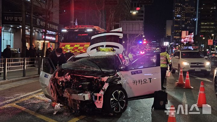 종각역 다중 추돌사고 낸 70대 긴급체포…간이검사서 모르핀 검출