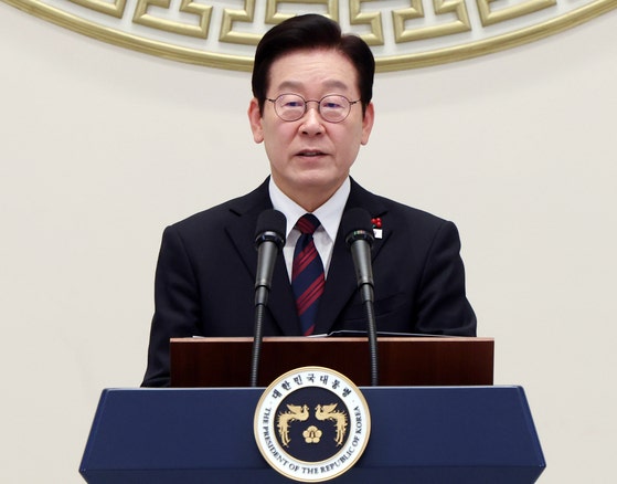 방중 앞둔 李대통령 "대만 문제서 '하나의 중국' 존중 변함 없어"